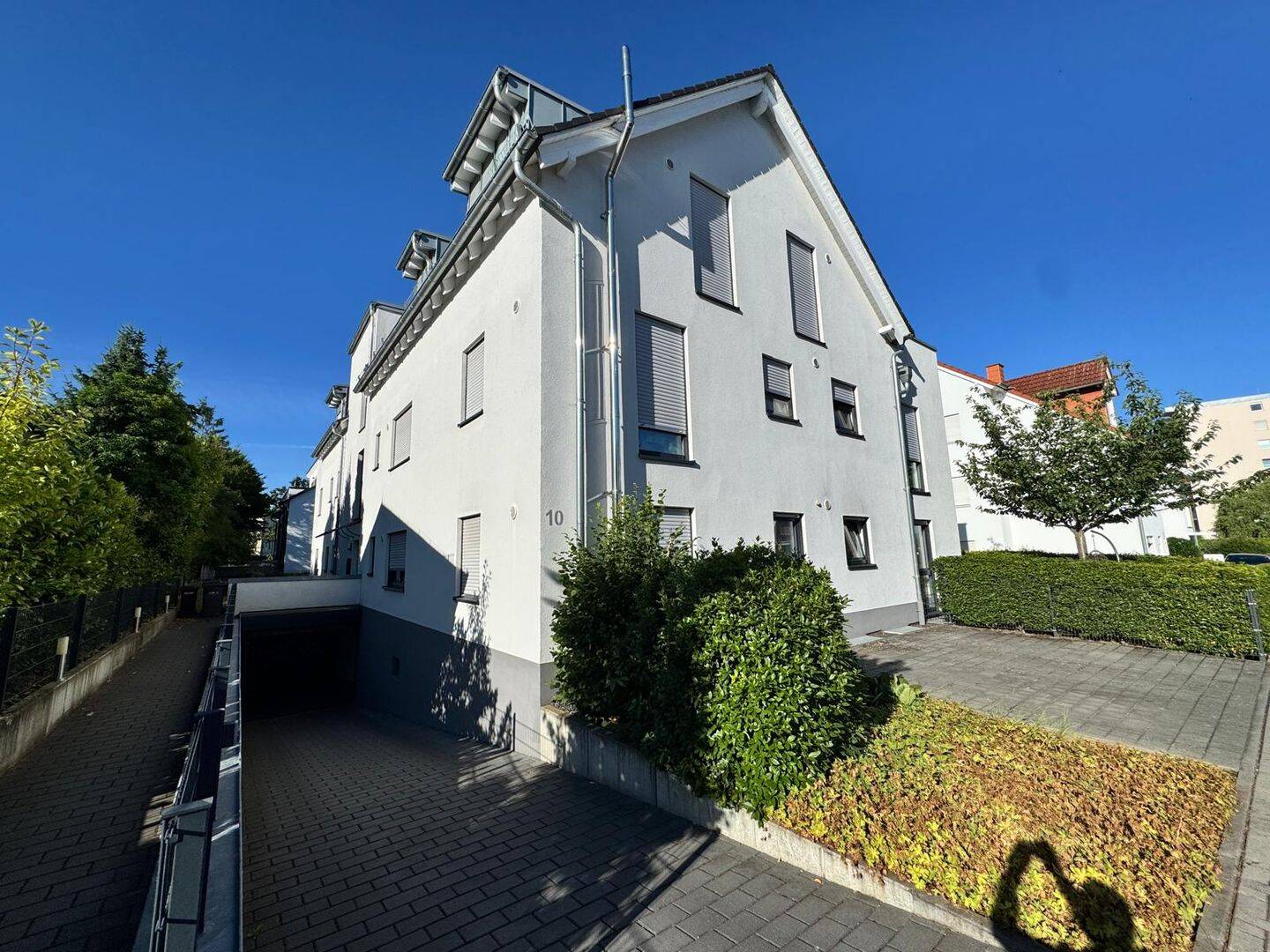 Hochwertige 4-Zimmer-Etagenwohnung mit Balkon & Aufzug *Schänzchen I – Hochheim am Main*, 65239 Hochheim am Main