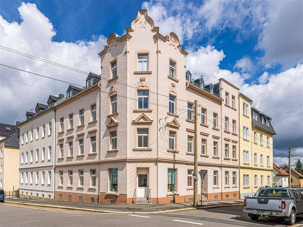 ca. 9 % Rendite und saniert: Gepflegtes Mehrfamilienhaus bei Zwickau, 8371 Glauchau