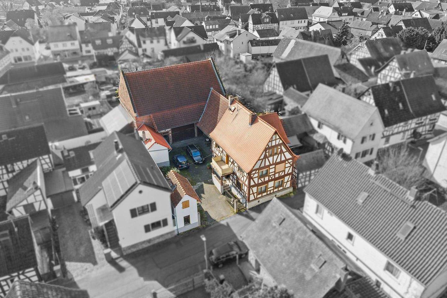 Gepflegte Immobilie mit großer Scheune und viel Platz!, 63654 Büdingen