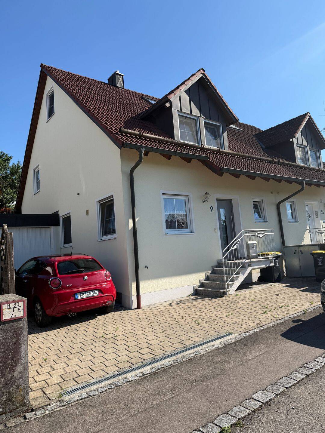 Sehr schöne Doppelhaushälfte in ruhiger Wohnlage der gemeinde Ried, 86510 Ried
