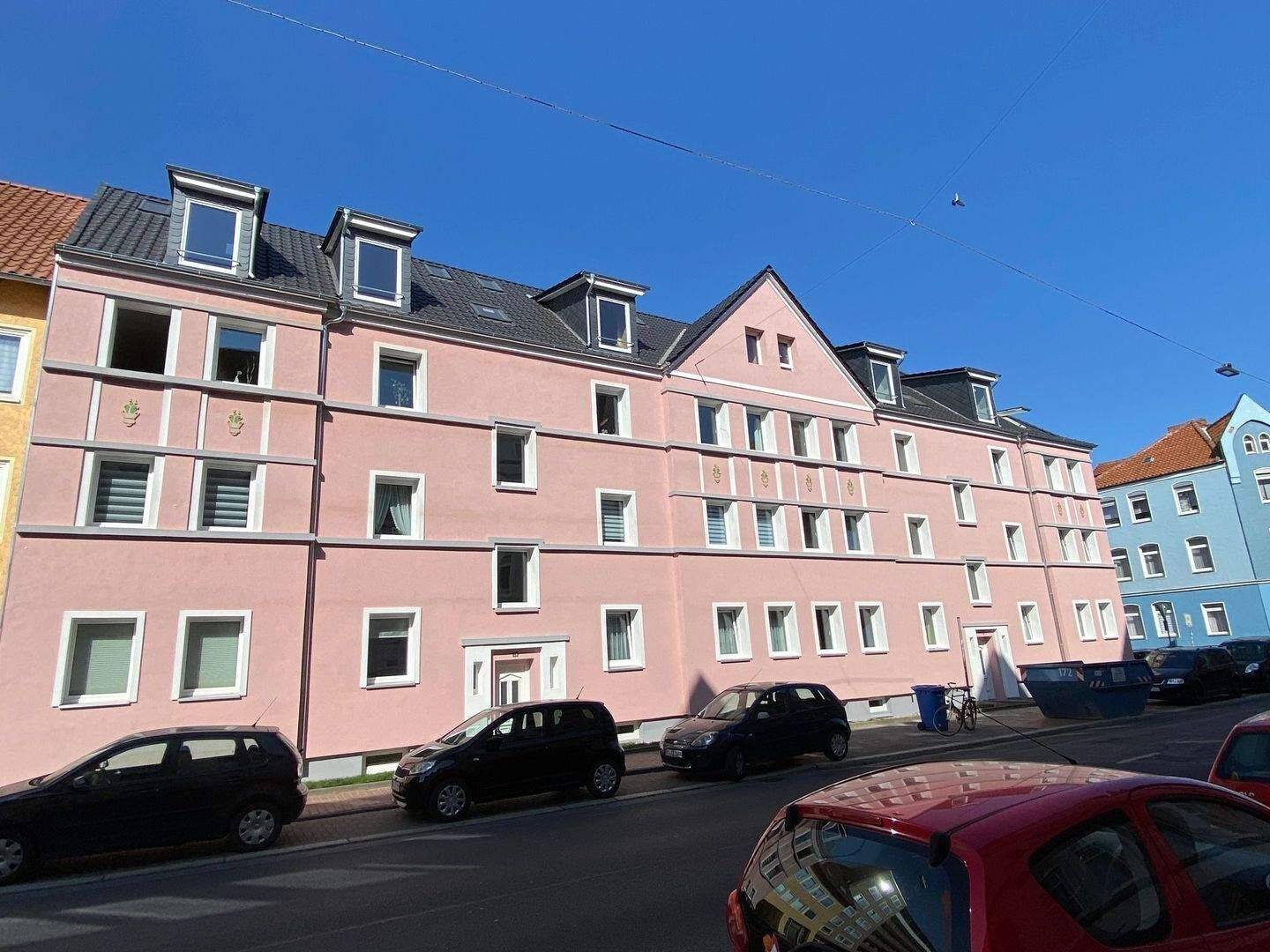 Schöne Wohnung in der Oststadt mit Dielen und Balkon, 31135 Hildesheim