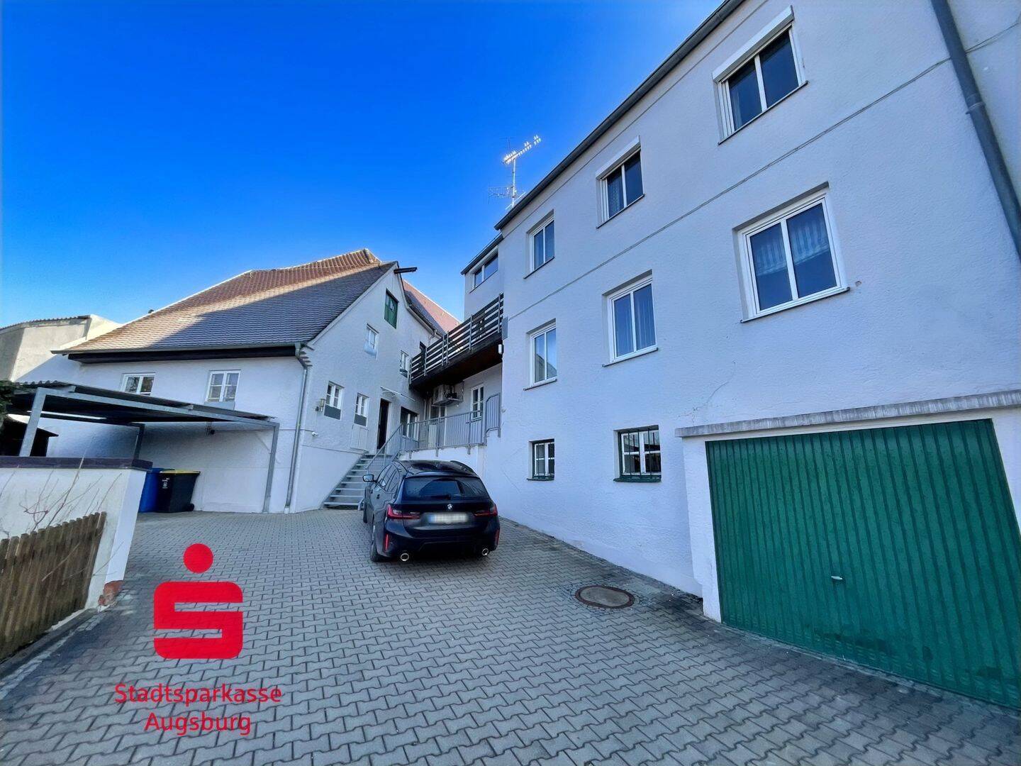 Mehrfamilienhaus mit Gewerbe, 86415 Mering