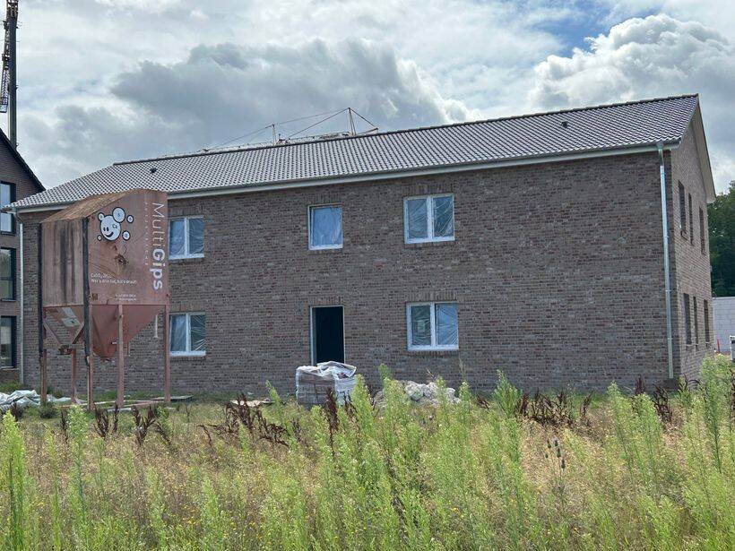 ERSTBEZUG! 3-Zimmer Etagenwohnung im 4-Parteienhaus im Neubaugebiet in Brietlingen, 21382 Brietlingen