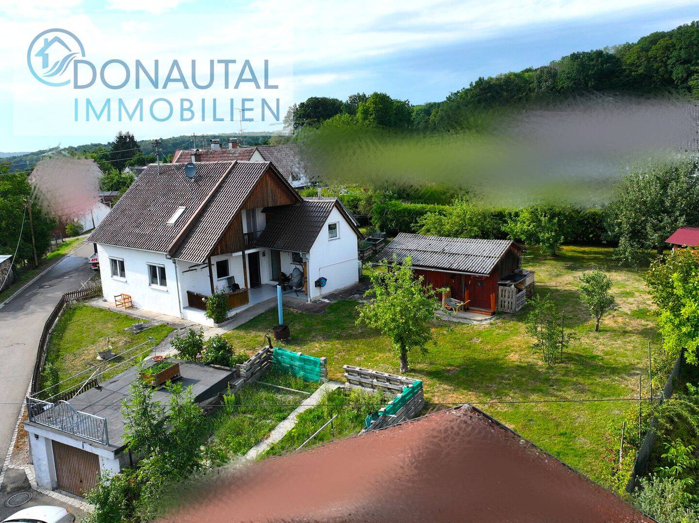 Renoviertes Einfamilienhaus in ruhiger Lage mit Ausblick und großem Garten sucht Familie, 89420 Höchstädt a.d. Donau