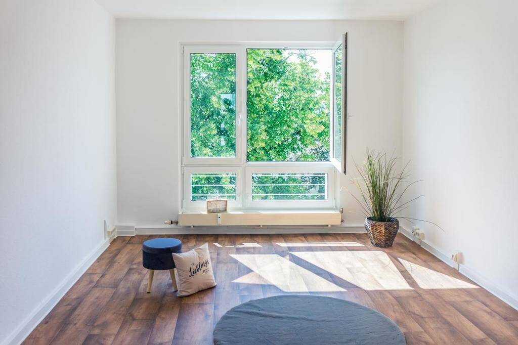 Helle 3-Raum-Wohnung mit Einbauküche – Chemnitz – Bild 1 von 3