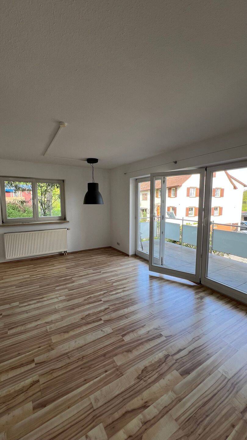 Offen gestaltete 2- Zimmer Wohnung mit großem Balkon & Tiefgaragenstellplatz, 78315 Radolfzell am Bodensee