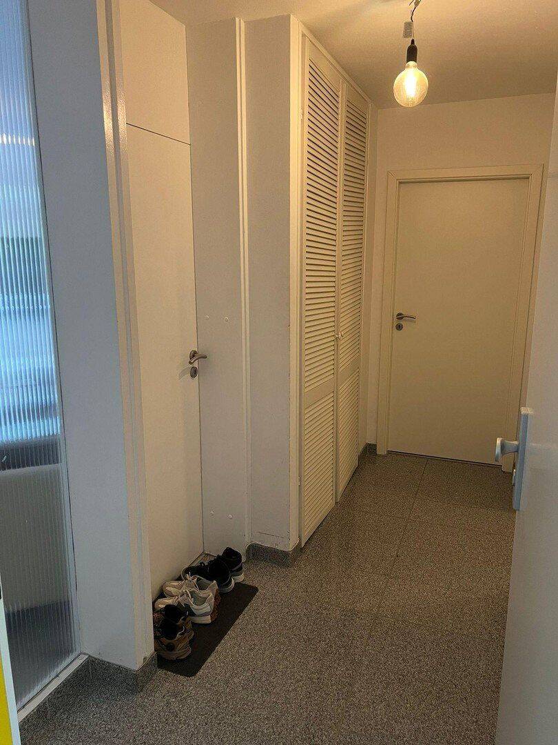 Geschmackvolle 3-Zimmer-Wohnung mit gehobener Innenausstattung mit Balkon in München Perlach, 81737 München (Ramersdorf-Perlach)