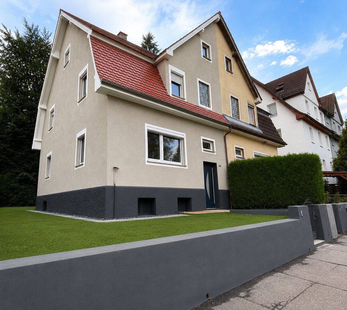 **PRIVATVERKAUF Doppelhaus / ERSTBEZUG nach KERNSANIERUNG / neue NOBILIA-KÜCHE / ruhige WOHNGEGEND**, 78054 Villingen-Schwenningen