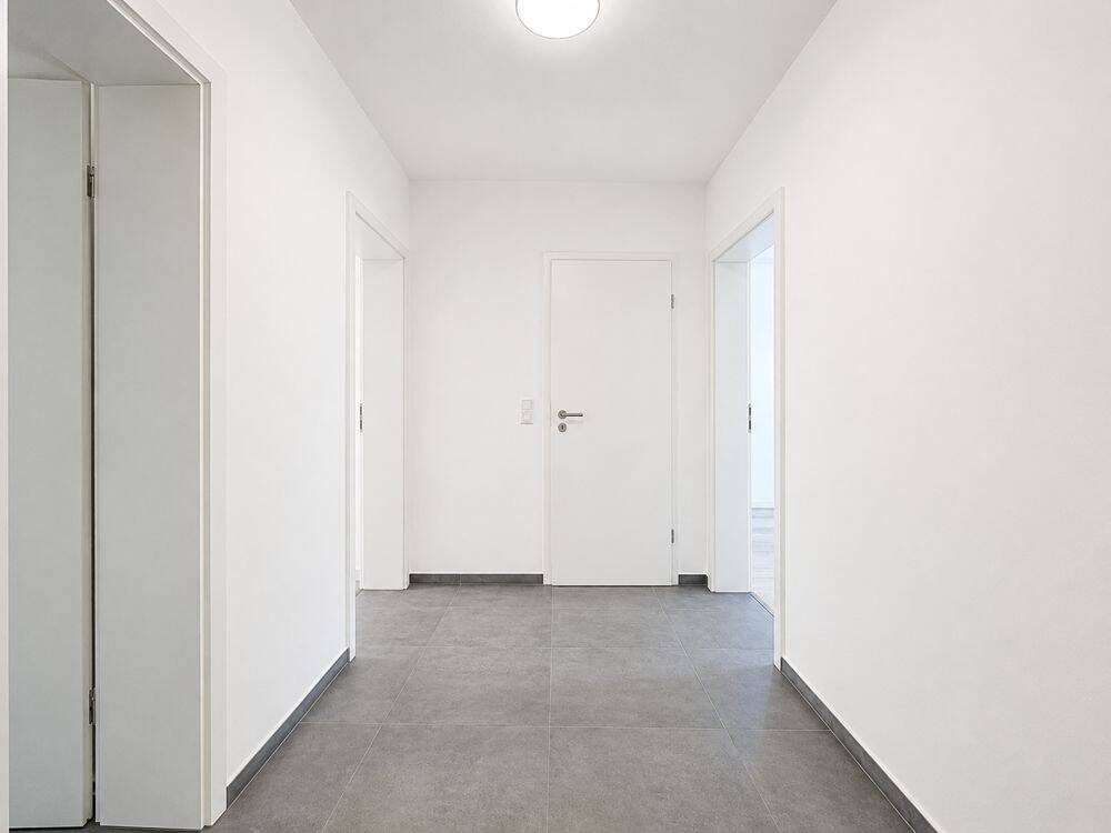 Traumhaft wohnen: Komplett renovierte 2-Zimmer-Wohnung im Erdgeschoss, 68199 Mannheim (Almenhof Neckarau)