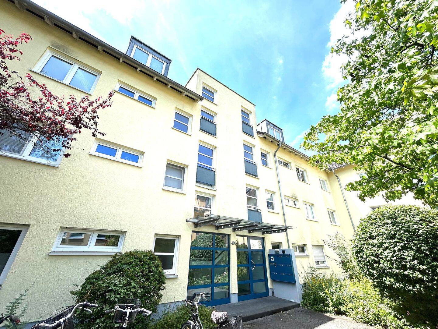 Lindenthal: Exklusive 3-Zimmer-Balkonwohnung in Top-Lage inkl. Tiefgaragenplatz!, 50935 Köln (Lindenthal Junkersdorf Sülz)
