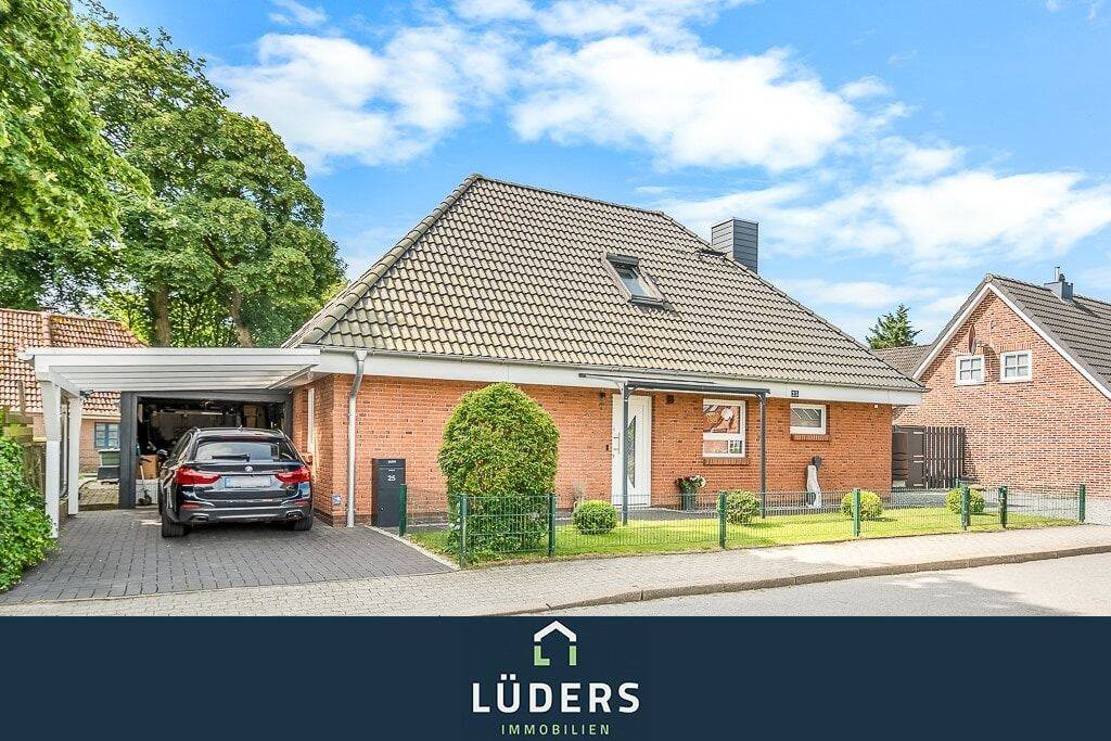 Saniertes Haus in zentraler Lage mit Wintergarten in Leck, 25917 Leck