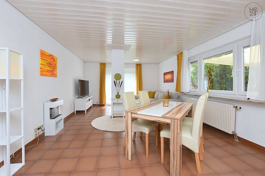 Schön möblierte Wohnung mit Terrasse und Garten in Winterbach, 73650 Winterbach