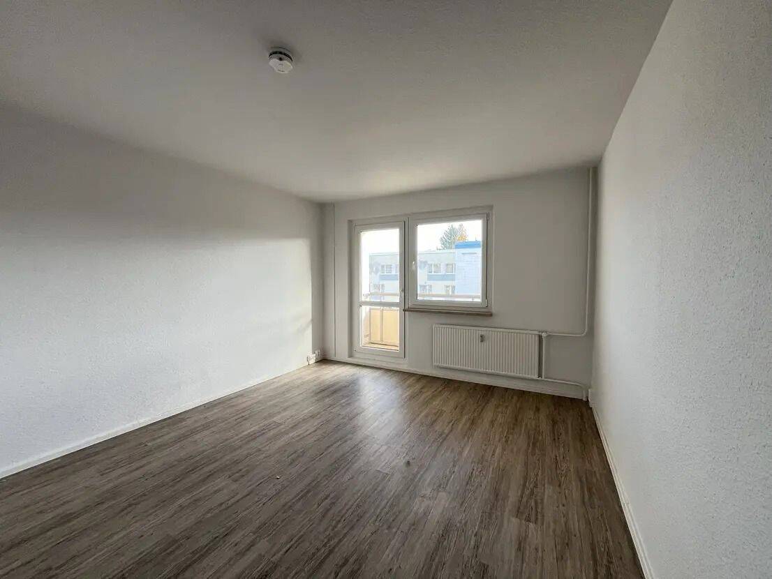 Wohnen mit Komfort und Charme, in Ihrer neuen 2 RW, 8062 Zwickau