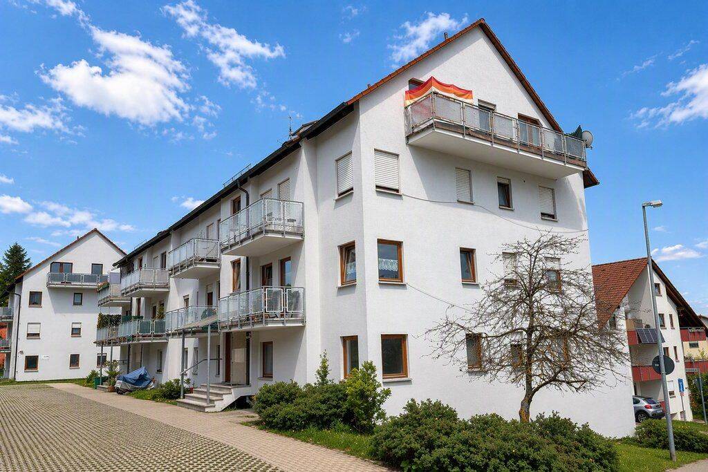 Gemütliche 3-Zimmer-Wohnung inkl. Garage in ruhiger Lage von Bitz, 72475 Bitz