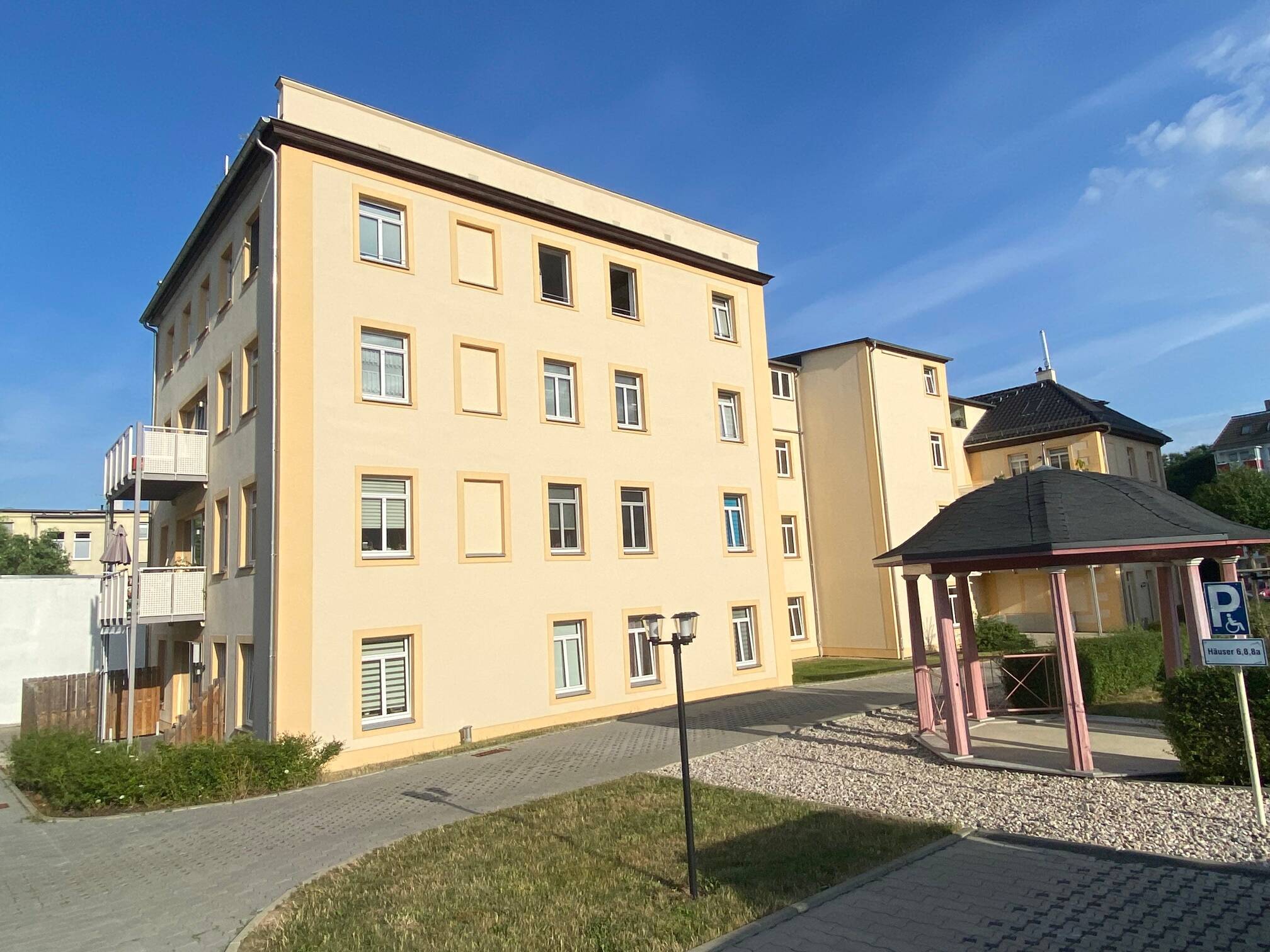 1,5-Raumwohnung mit Balkon und Einbauküche, 7546 Gera