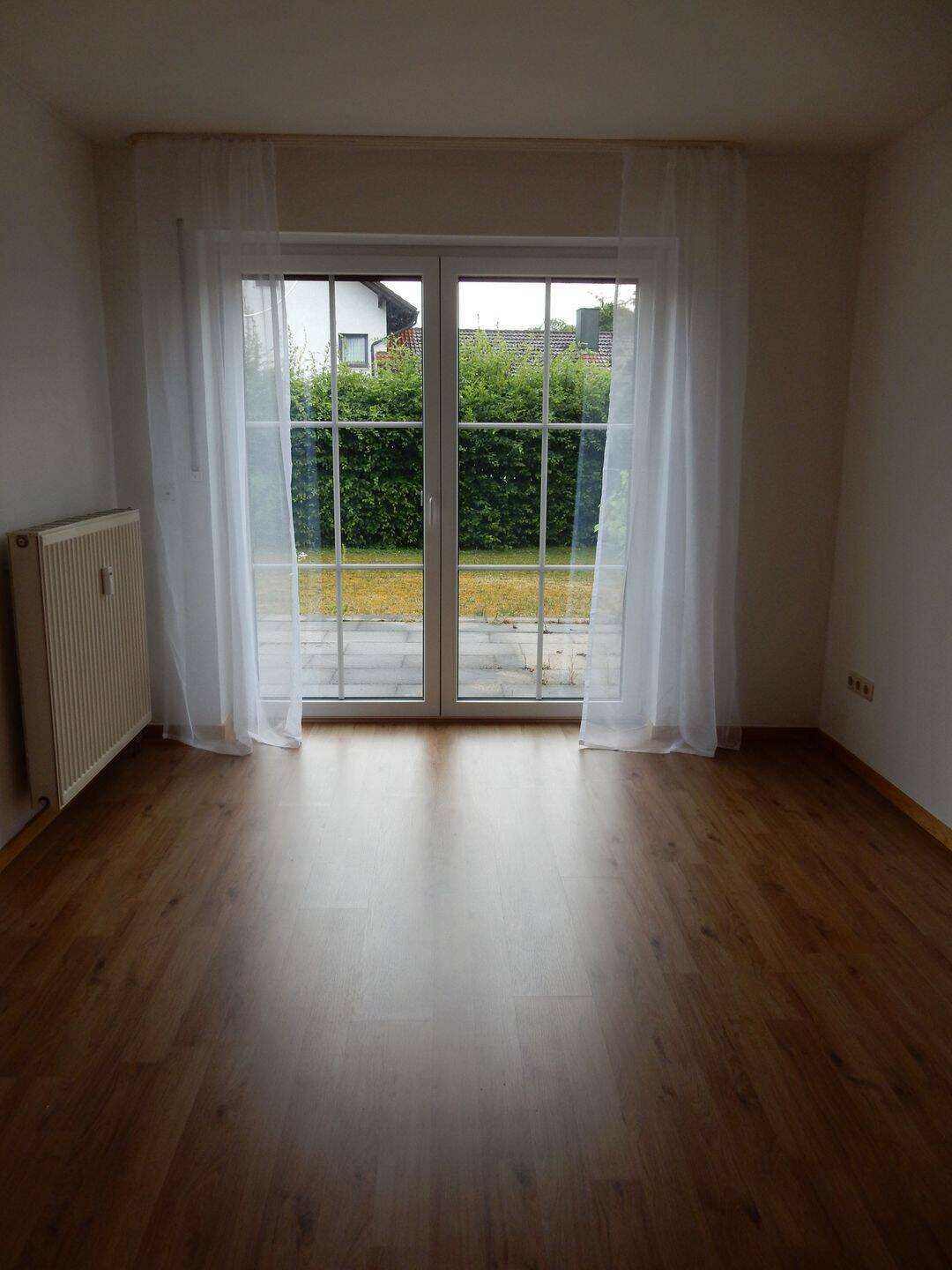 Schöne lichtdurchflutete Terassenwohnung in Flughafennähe, 85445 Oberding