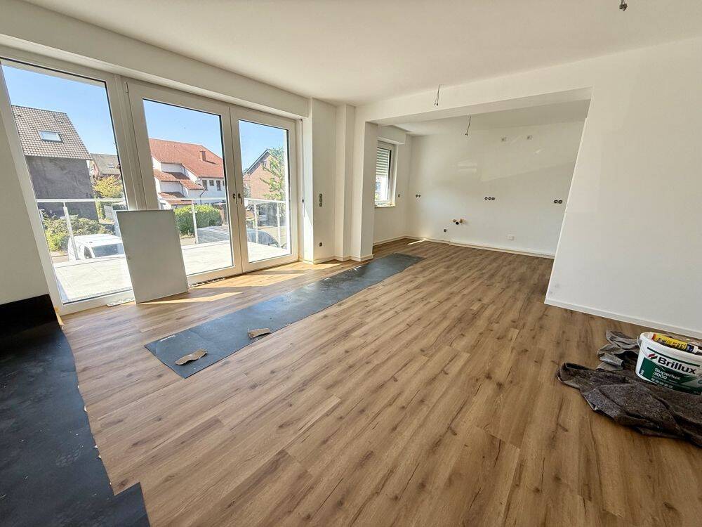 Ankommen und wohlfühlen: Attraktive 3-Zimmer-Wohnung mit Balkon im kernsanierten Mehrfamilienhaus, 49143 Bissendorf