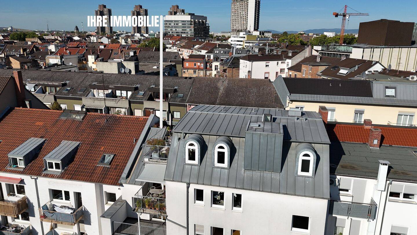 Penthouse mit Fahrstuhl direkt in die Wohnung – Weitblick in bester Innenstadtlage!, 68161 Mannheim (Innenstadt Oststadt Quadrate Schwetzingerstadt)