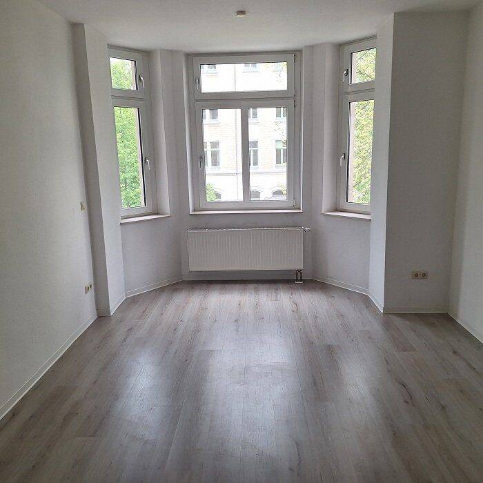 Wohlfühlen GROSSGESCHRIEBEN – moderne Wohnung mit EBK, Tageslichtbad Gäste WC, 9113 Chemnitz