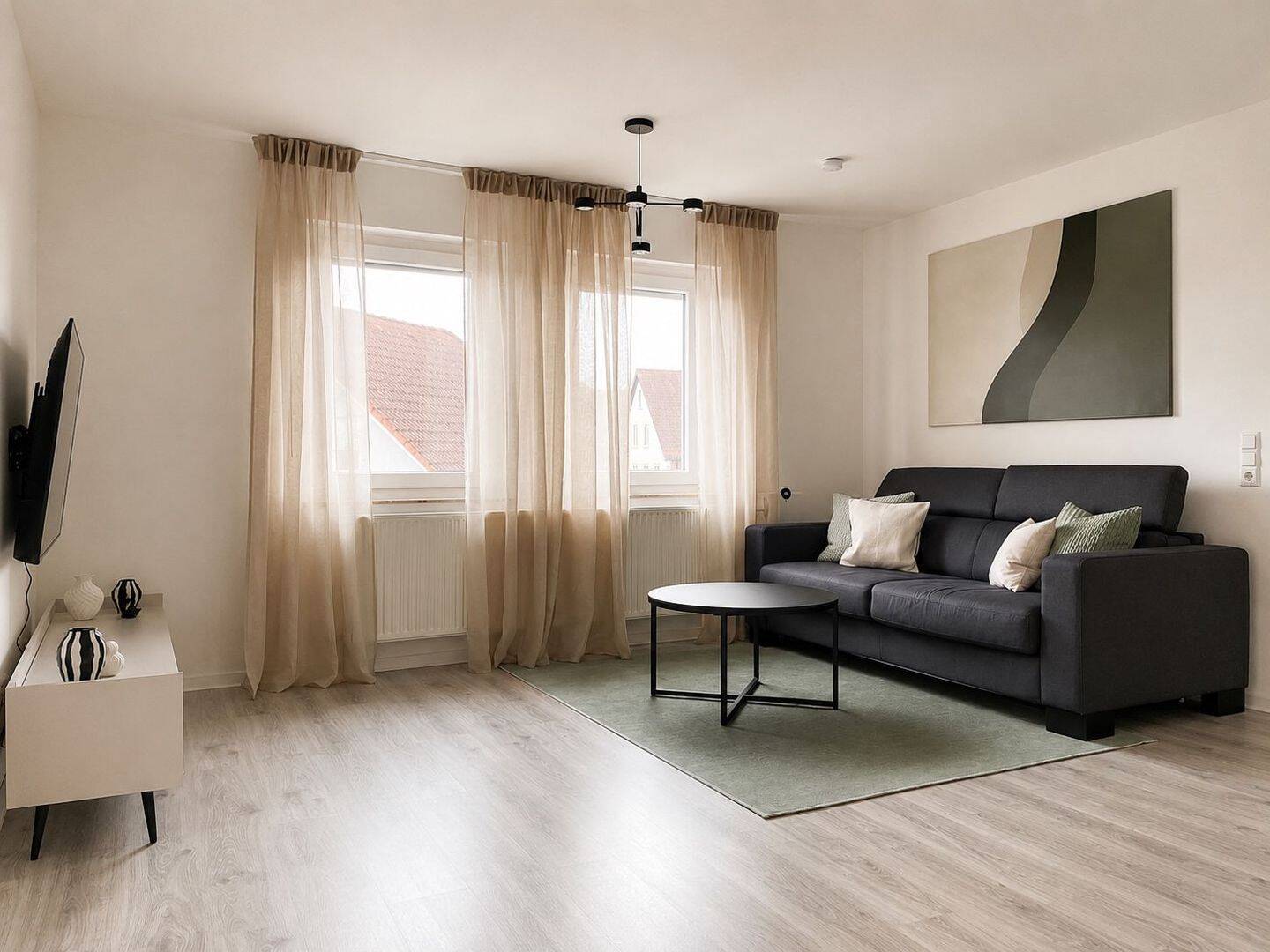 Stilvolle 2-Zimmer-Wohnung für bis zu 4 Personen (wohnen auf Zeit – Mindestmietdauer beträgt 1 Monat), 74080 Heilbronn (Böckingen)