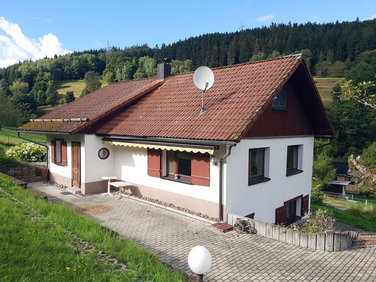 1 x-ige GelegenHEIT ! MEGA WochenendHAUS – HOMEofficePLACE – grandiose Lage im Thüringer Wald – Ausblick + RUHE + Naturidyll zu jeder Jahreszeit, 98667 Schleusegrund