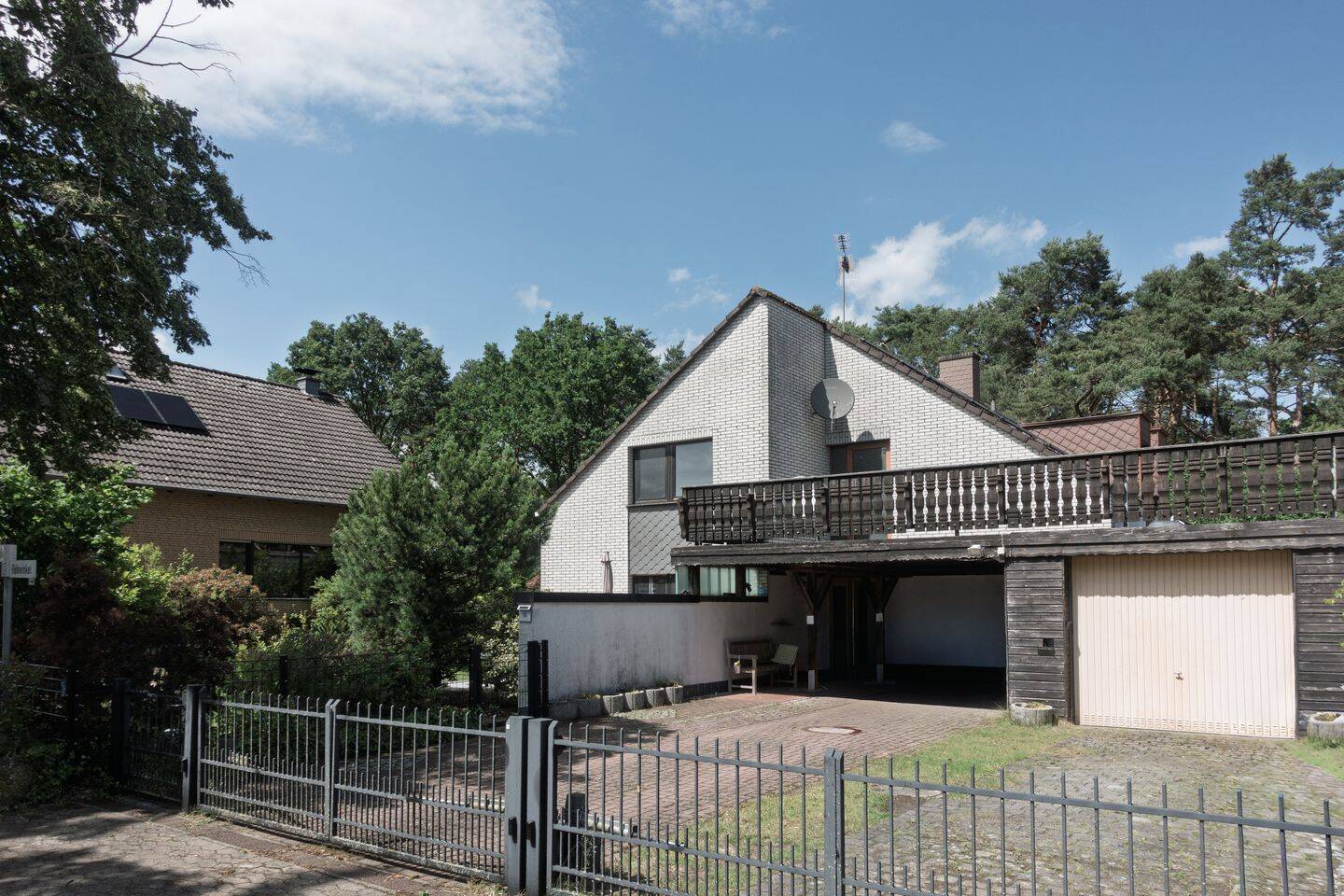 Platz für zwei Generationen – Zweifamilienhaus mit Potenzial in Lindwedel – Provisionsfrei!, 29690 Lindwedel