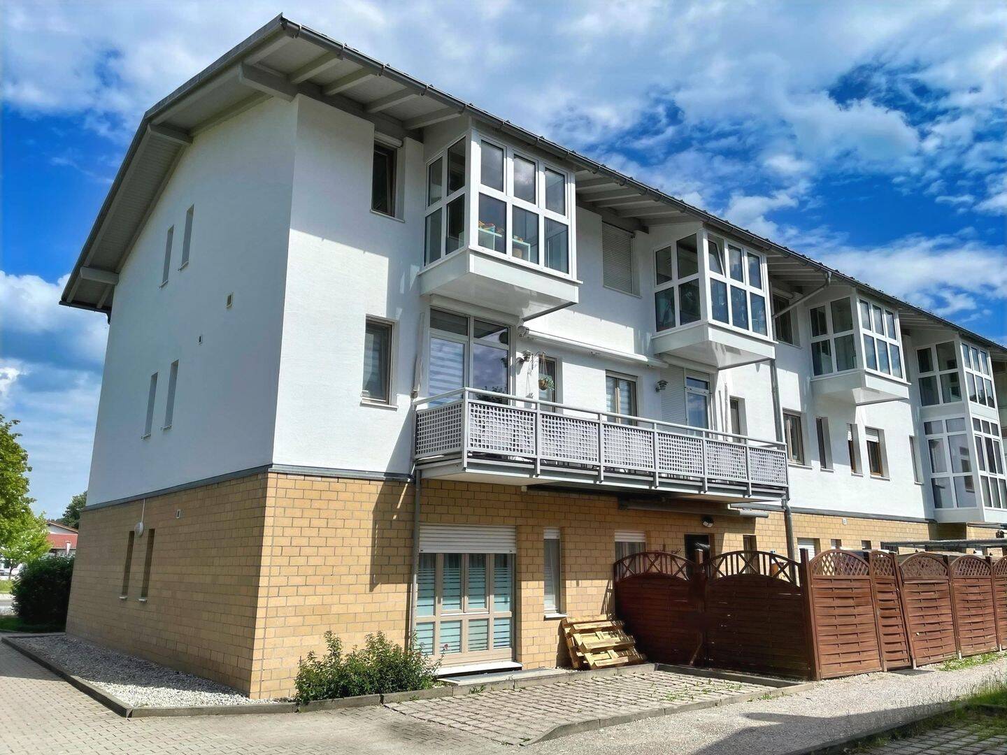 Tolle 2-Zimmer-Dachgeschosswohnung im Süden von Kaufbeuren, 87600 Kaufbeuren