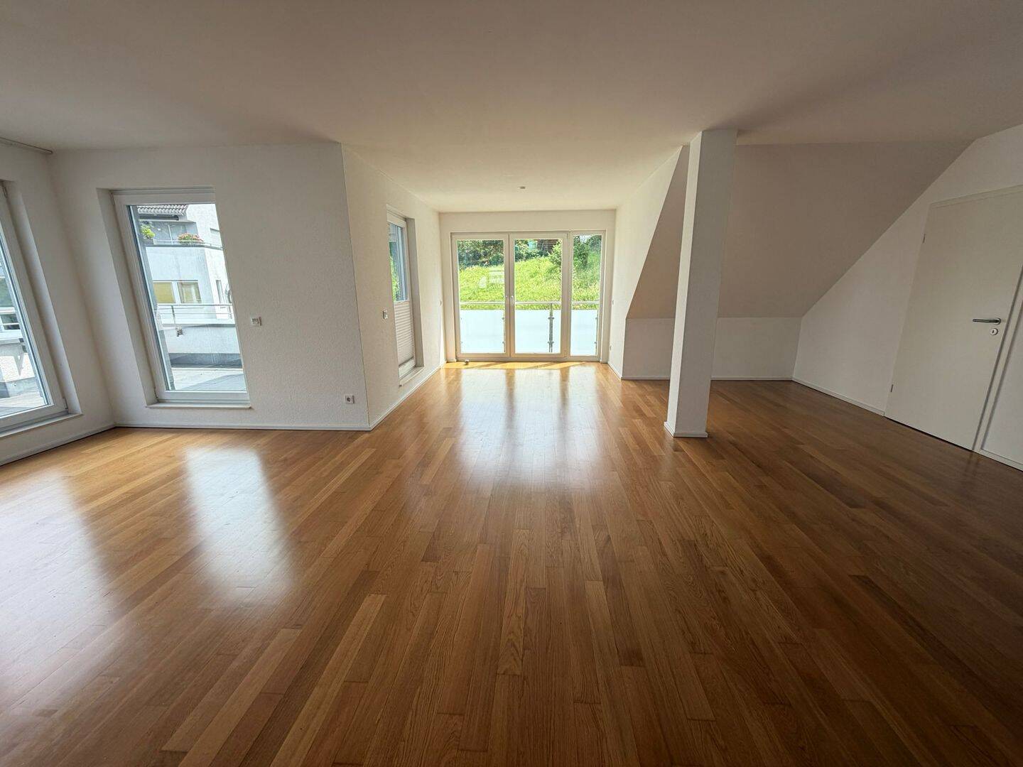 Wunderschöne Etagenwohnung mit ca. 152 m² in der Bittermark, 44229 Dortmund