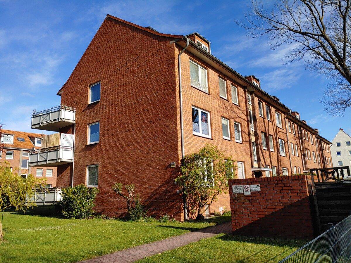 Nähe Uni: Zentrale 2 Zimmer-Etagenwohnung in 23562 Lübeck – St. Jürgen, Kahlhorststraße, 23562 Lübeck (Sankt Jürgen)