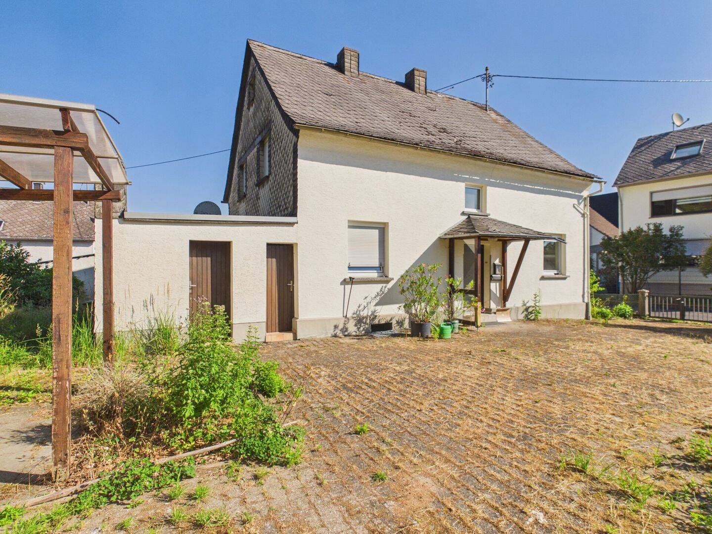 Freistehendes Einfamilienhaus mit großem Garten sucht Projektleiter … ;-), 56283 Morshausen