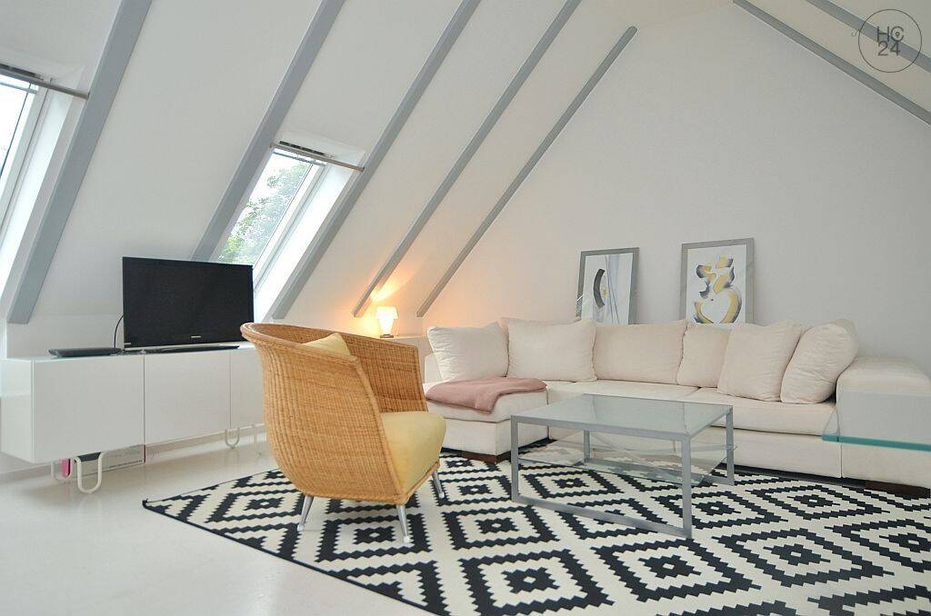 Modern möblierte 2-Zi.- Wohnung mit WLAN in ruhiger, zentrumsnaher Lage in Hummelstein, 90461 Nürnberg