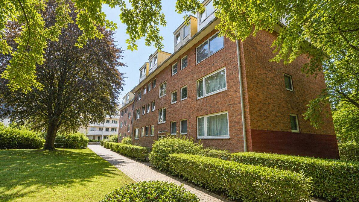 Viel Licht, viel Potenzial 2,5-Zimmer-Wohnung in guter Lage, 22335 Hamburg (Hamburg-Nord Alsterdorf Fuhlsbüttel Groß Borstel Ohlsdorf)