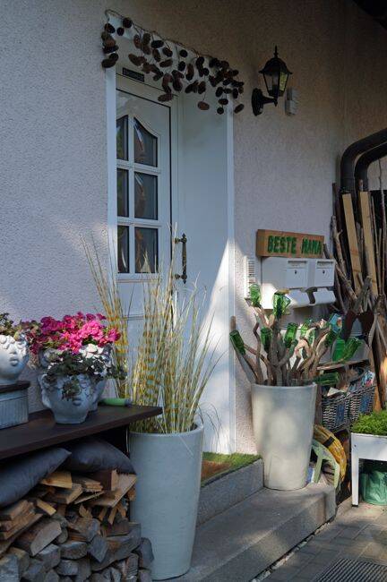 Schwabach-Rednitzhembach: Top 4,5 Zimmer Wohnung mit Balkon und zwei Stellplätzen zu vermieten., 91126 Rednitzhembach