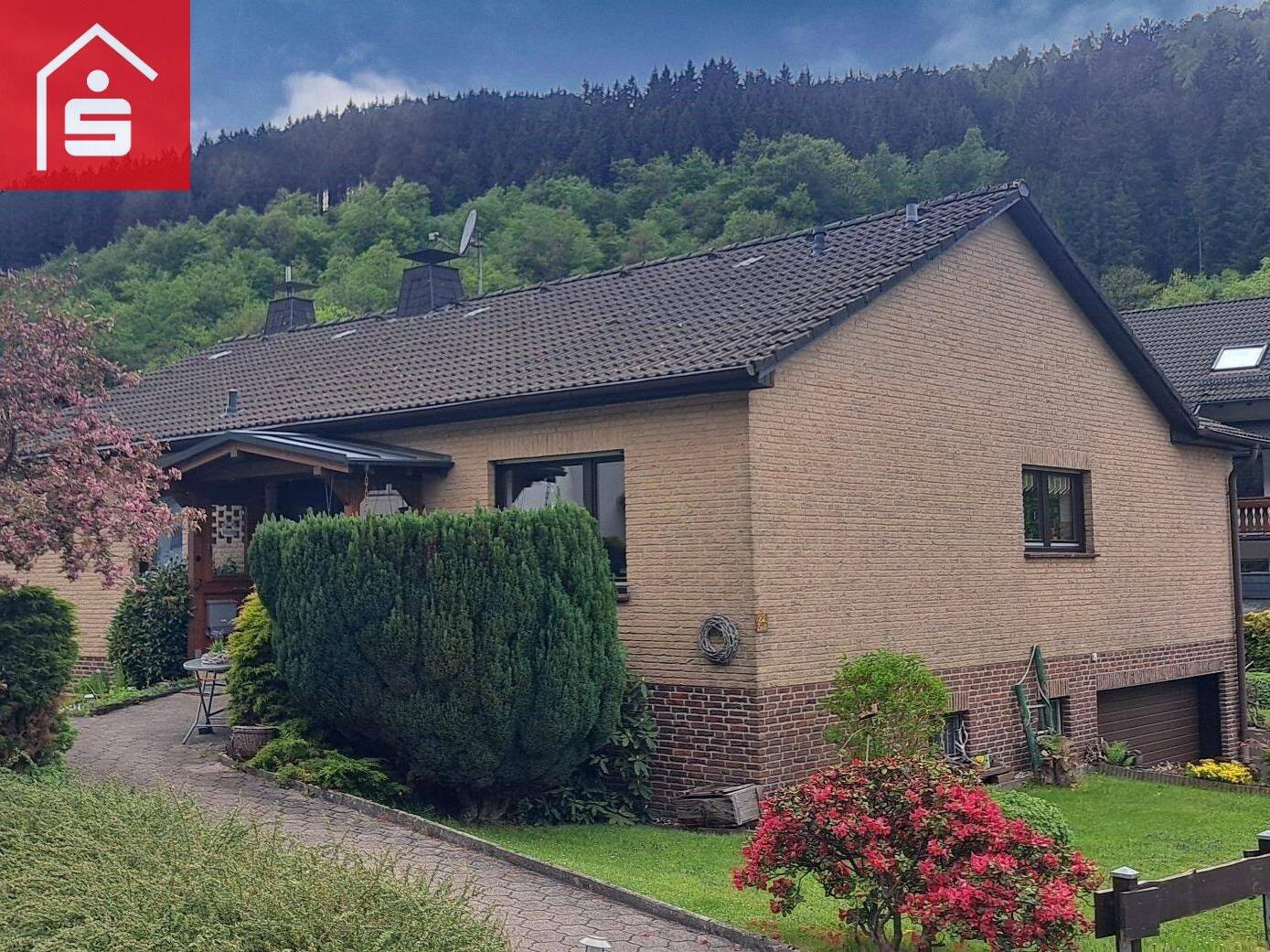 charmantes Einfamilienhaus mit großzügigem Garten in Rönkhausen, 57413 Finnentrop