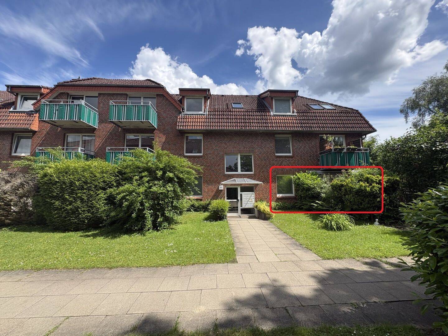 Vermietete 2-Zimmer-Eigentumswohnung mit Terrasse und Tiefgaragenstellplatz, 21244 Buchholz in der Nordheide