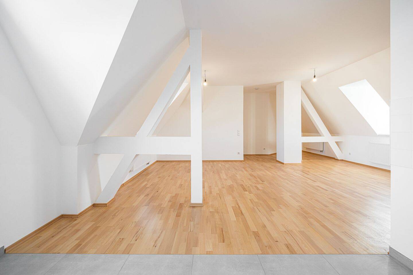 3-Zimmer-Dachgeschoss-Wohnung – direkt auf der beliebten Karl-Heine-Straße, 4229 Leipzig (Kleinzschocher Plagwitz Schleußig)