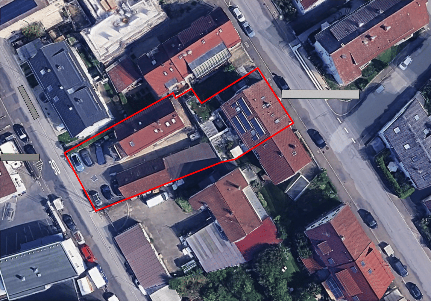 Vielseitiges Immobilienensemble auf ca. 950 m² Grundstück – zwei Doppelhaushälften, Wohnhaus und Lagergebäude, 73733 Esslingen am Neckar