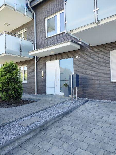 Sehr attraktive Wohnung mit EBK und Terrasse!, 32052 Herford