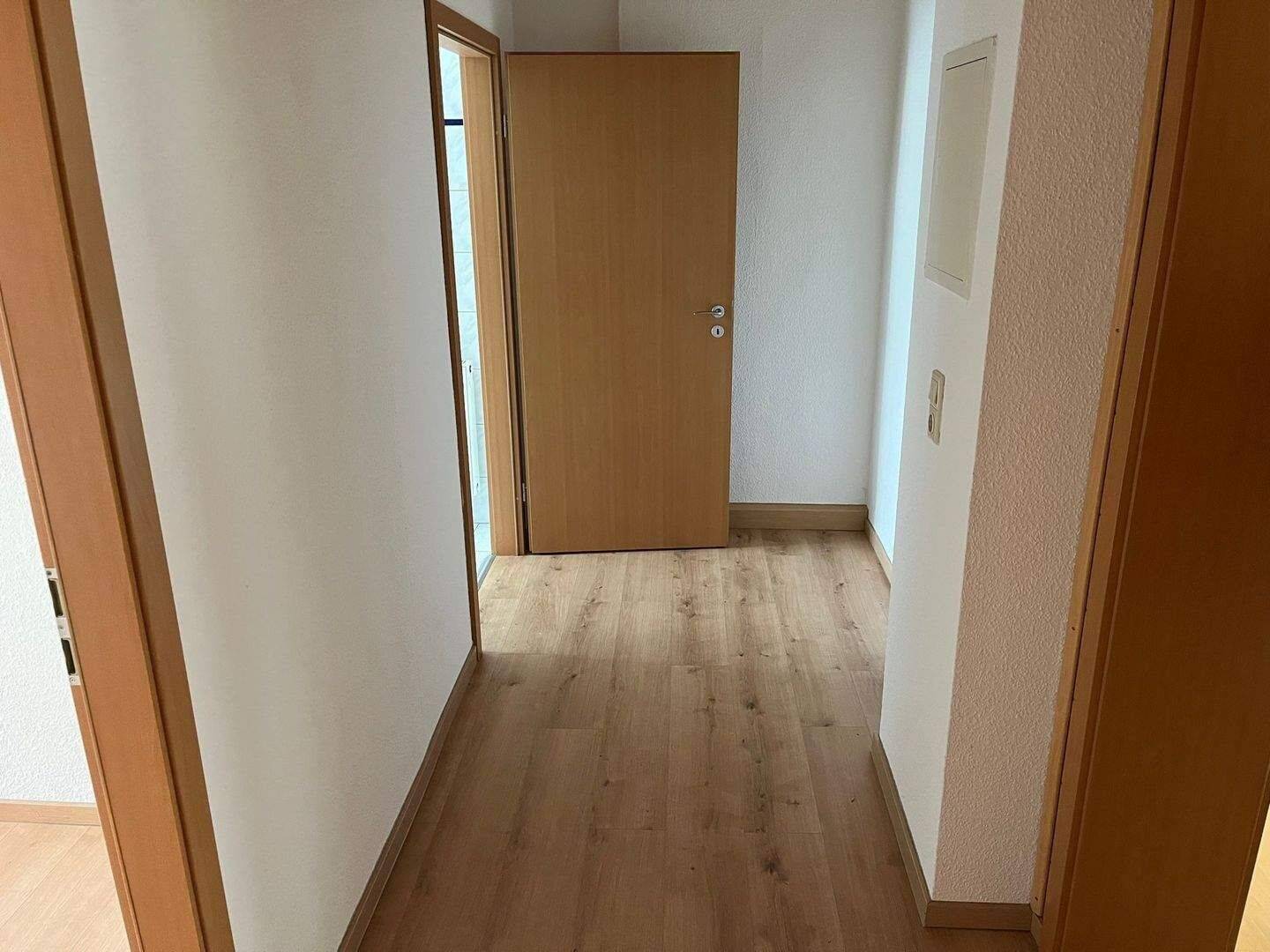 2 Raum Wohnung mit Balkon / Wanne in der Reißhausstraße / FH-Nähe / Erfurter-Krämpfervorstadt, 99085 Erfurt (Daberstedt Hohenwinden Ilversgehofen Johannesvorstadt Krämpfervorstadt)