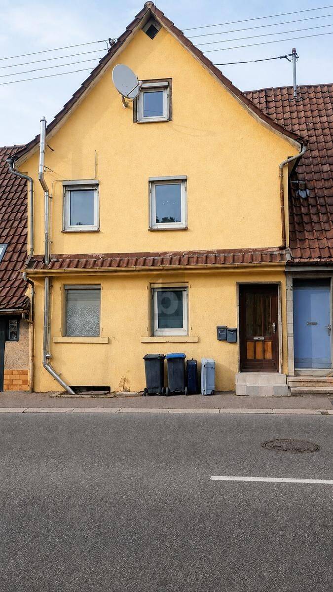 DREI EINHEITEN MIT POTENZIAL, 73329 Kuchen