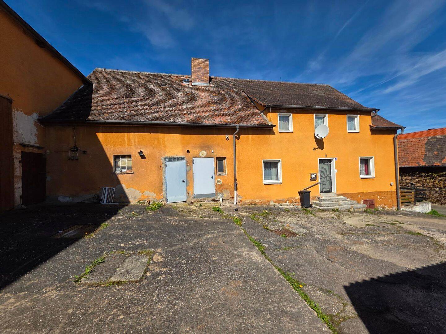 Alte Hofstelle sucht neuen Eigentümer mit Ideen und Tatendrang!, 91619 Obernzenn
