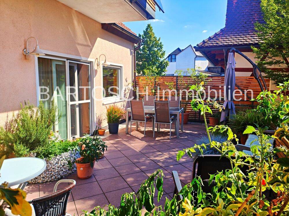 ***großzügiges Wohnhaus mit großer Sonnenterrasse mit Lebensqualität***, 91356 Kirchehrenbach
