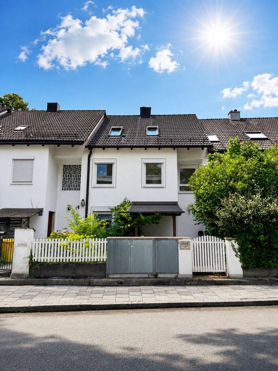 Familienidylle in Solln – Modernisiertes Reihenmittelhaus mit Garten & viel Platz, 81479 München (Thalk. Obersendl.-Forsten-Fürstenr.-Solln)