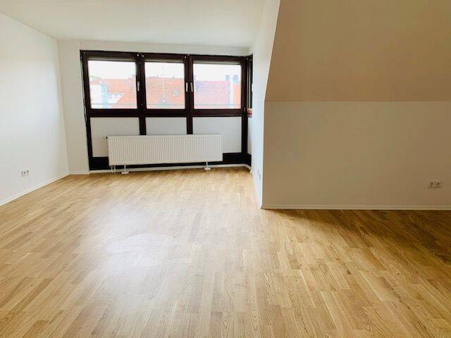 Helle 1-Zimmer-Wohnung am Rennweg in schöner Lage, 90489 Nürnberg (Gärten bei Wöhrd Rennweg Veilhof Wöhrd)