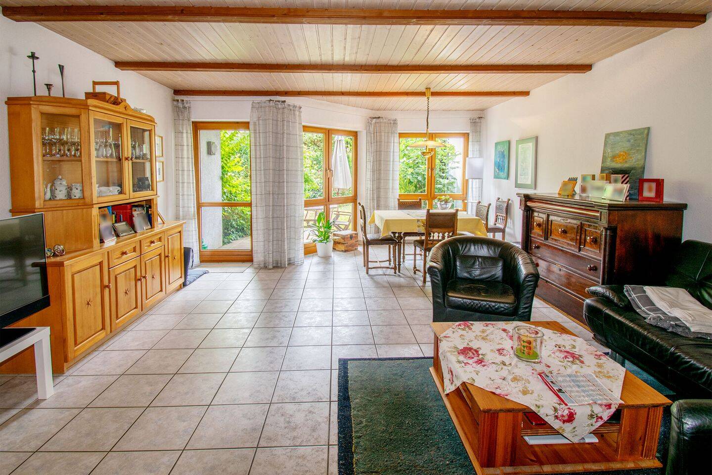 Gepflegtes Haus am Feldrand, die perfekte Grundlage, um sich ein stilvolles Zuhause zu schaffen, 74357 Bönnigheim