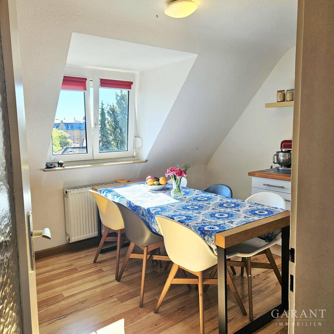 * 3-Zimmer-Dachgeschosswohnung mit Stellplatz *, 76829 Landau in der Pfalz