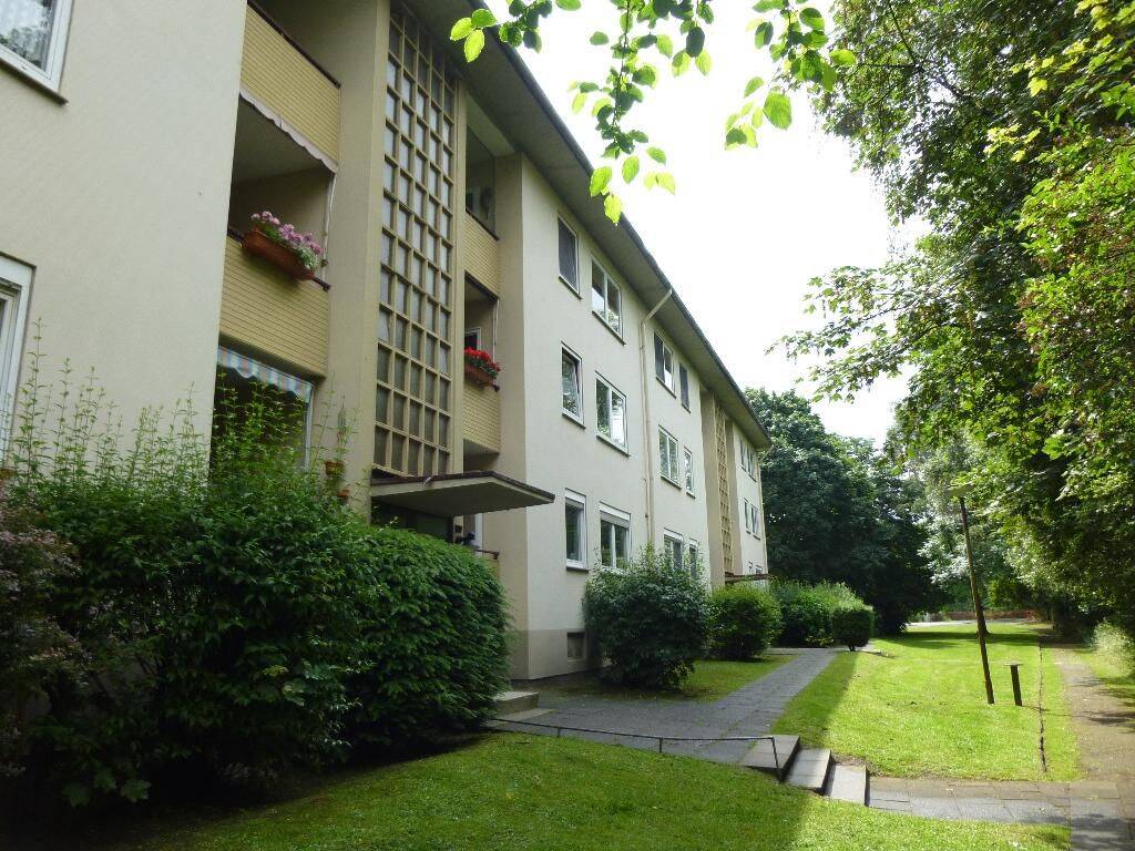 Ruhige Wohnung am Dickelsbach mit Laminat, 47055 Duisburg (Neudorf-Süd Wanheim-Angerhausen Wanheimerort)