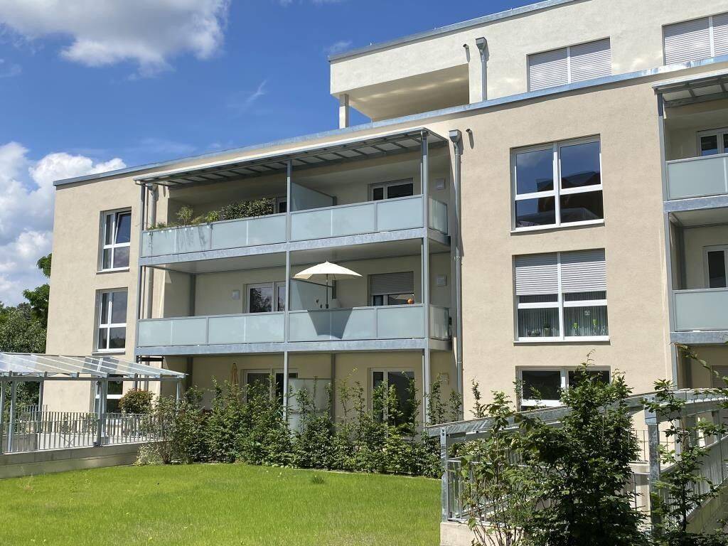 Traumwohnung mit Ambiente, großem Terrassenbalkon u. 2 Bädern, 91154 Roth