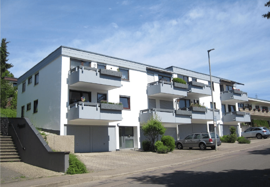 Renovierte 2-Zi-Whg mit Garage, Balkon, EBK, ruhige Lage, 73730 Esslingen am Neckar