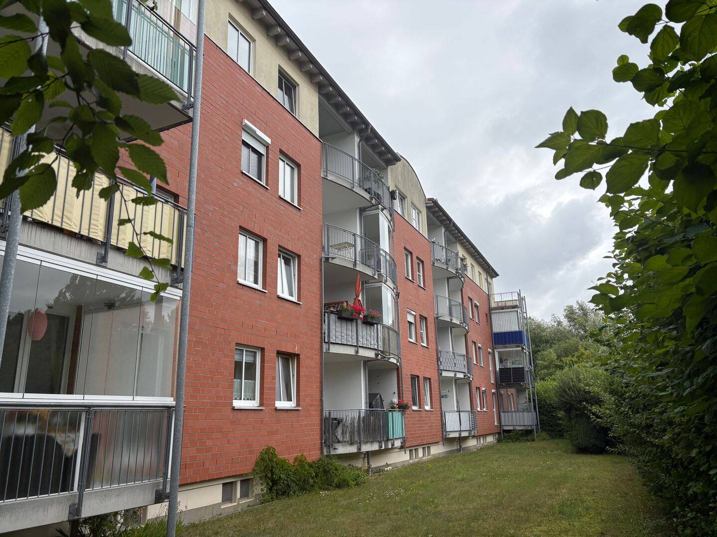Rostock-Lichtenhagen – modernisierte 2-Zimmerwohng, 18109 Rostock (Groß Klein Lichtenhagen Lütten Klein)